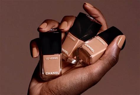 chanel nagelfeile|chanel nail polish.